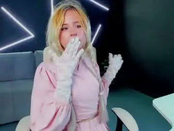 Chaturbate Free Porn Cam of kiki_peach