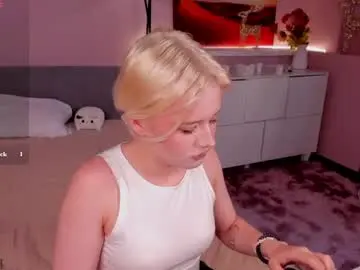 Chaturbate Live Sex of kiki_peach