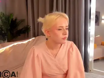 Chaturbate Adult Webcam of kiki_peach