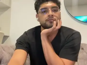 Chaturbate Best live sex cam show of bdever7