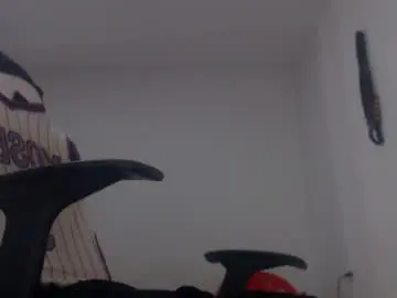 Chaturbate Live Sex Cam of american_challenges