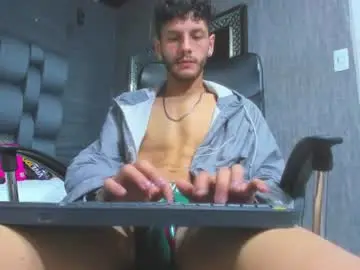 Chaturbate Live Sex of chris_grey2