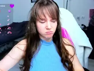Chaturbate Nude Webcam of cute_little_ass