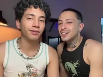 Chaturbate Sex Chat of noah_and_steven