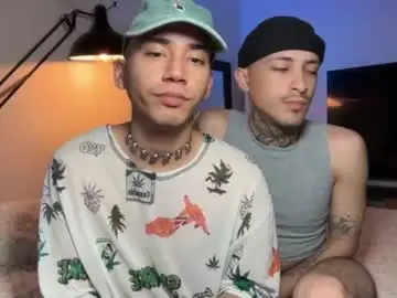 Chaturbate Nude Webcam of noah_and_steven