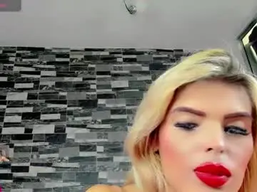 Chaturbate Sex Cam of xthesexyboyx