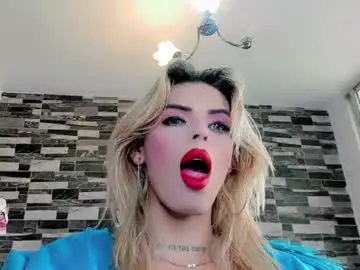 Chaturbate Live Sex Cam of xthesexyboyx