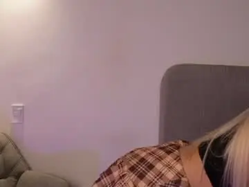 Chaturbate Live Porn of couple_of_your_dreams_