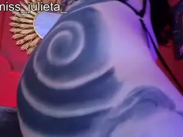 Chaturbate Watch Live Sex Cams of julieta_russell