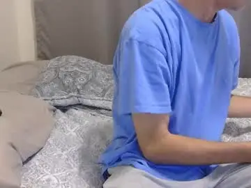 Chaturbate Live Sex Cam of justasexyguyforu