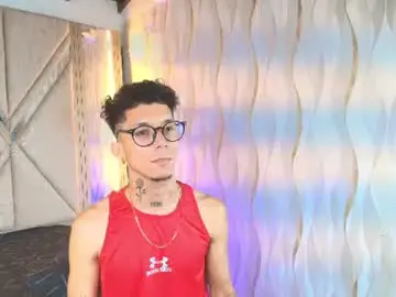 Chaturbate Live Sex of merlin_2026