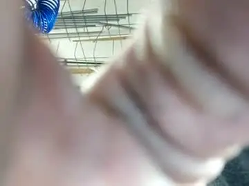 Chaturbate Watch Live Sex Cams of xploringus1