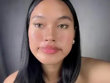 Chaturbate Live Sex Cam of jules365