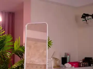Chaturbate Free Live Porn of lalaroze
