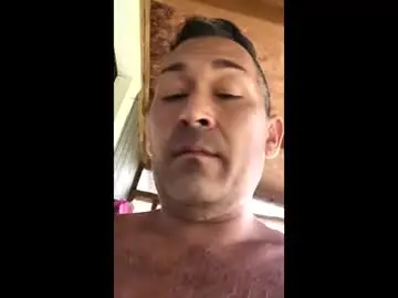 Chaturbate Live Sex Cam of countryjoe2002