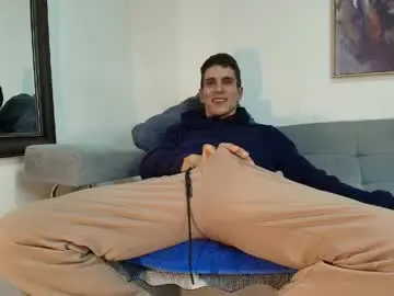 Chaturbate Private Sex Chat of jonas_smith1