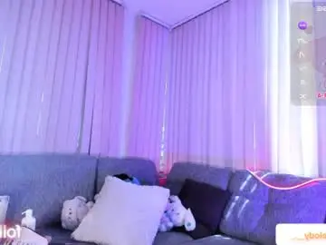 Chaturbate Adult Webcams of h3llokitty_