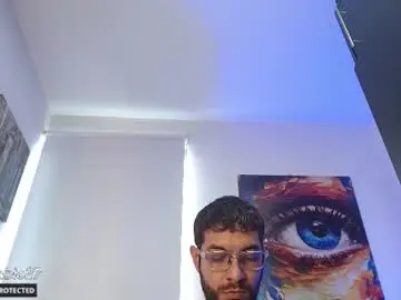 Chaturbate Adult Webcams of reypablo1