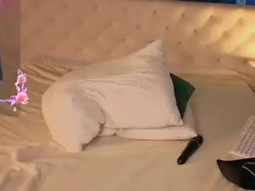 Chaturbate Best live sex cam show of ruth_peterss