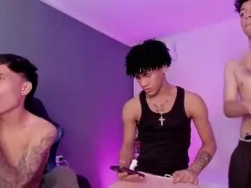 Chaturbate Adult Webcam of space_boys18