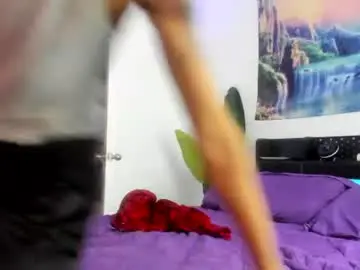 Chaturbate Free Live Porn of zack_piphermax