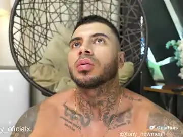 Chaturbate Live Sex of tony_newmen