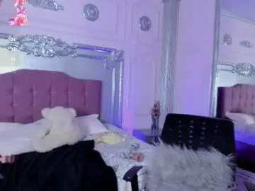 Chaturbate Live Sex Cam of scarlethnoir
