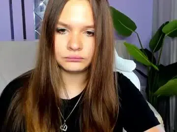 Chaturbate Watch Live Sex Cams of cutiechl0e
