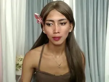 Chaturbate Live Sex Cam of lexie_loveee