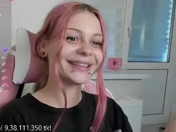 Chaturbate Best live sex cam show of melonipinkbb