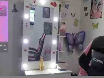 Chaturbate Sex Cam of tiana_violet