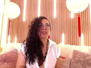 Chaturbate Free Porn Cam of velvet_curly