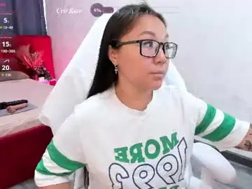Chaturbate Live Porn of vivien_montclair