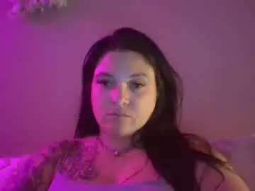 Chaturbate Live Sex Cam of trinitymarie69