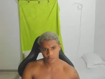 Chaturbate Adult Video Chat of corzoethan