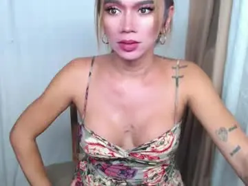 Chaturbate Live Sex Cam of aaliyah04
