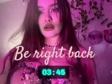 Chaturbate Live Sex Cam of cherry_elfcat