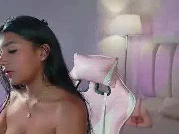 Chaturbate Best live sex cam show of naomigray__