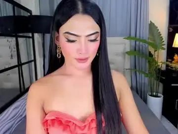 Chaturbate Best live sex cam show of phenomenal_ivy