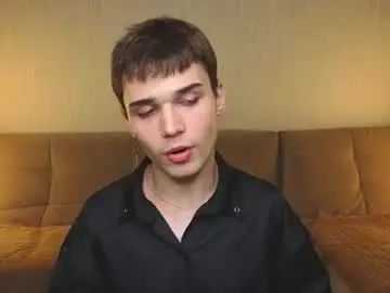 Chaturbate Sex Cam of simonboy592