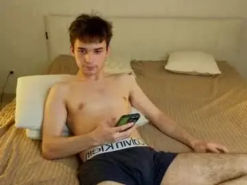 Chaturbate Live Sex of simonboy592