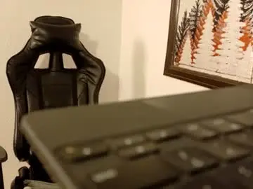 Chaturbate Free Porn Cam of wyattfans_