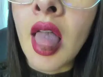 Chaturbate Nude Webcam of _antomouth_paradise