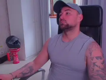 Chaturbate Live Sex Cam of duncanstones
