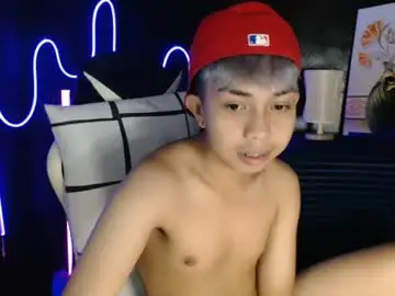 Chaturbate Live Sex Cam of itsyourcummerboy_xx