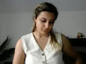 Chaturbate Adult Webcams of playfulnicole