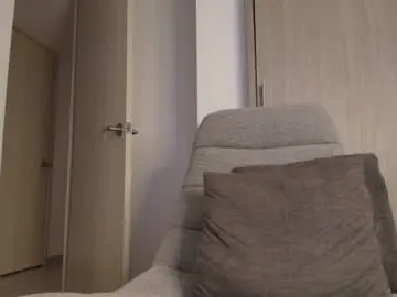Chaturbate Live Sex Cam of andrew_west_
