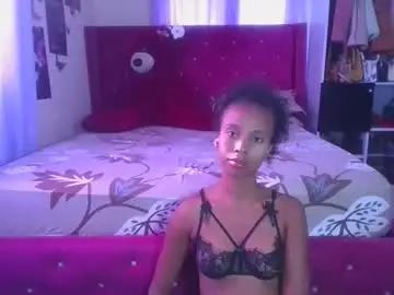 Chaturbate Live Sex Cam of artsloveyou