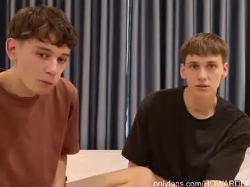 Chaturbate Live Porn of howardkottam