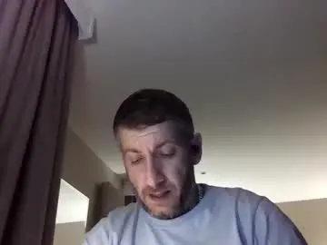 Chaturbate Free Porn Cam of johnnypoly